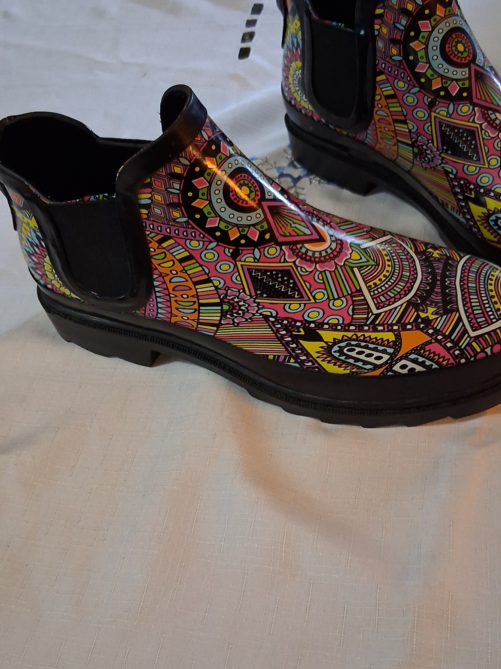 Sakroots Multicolor Patterned Chelsea Rain Boots 9 260909